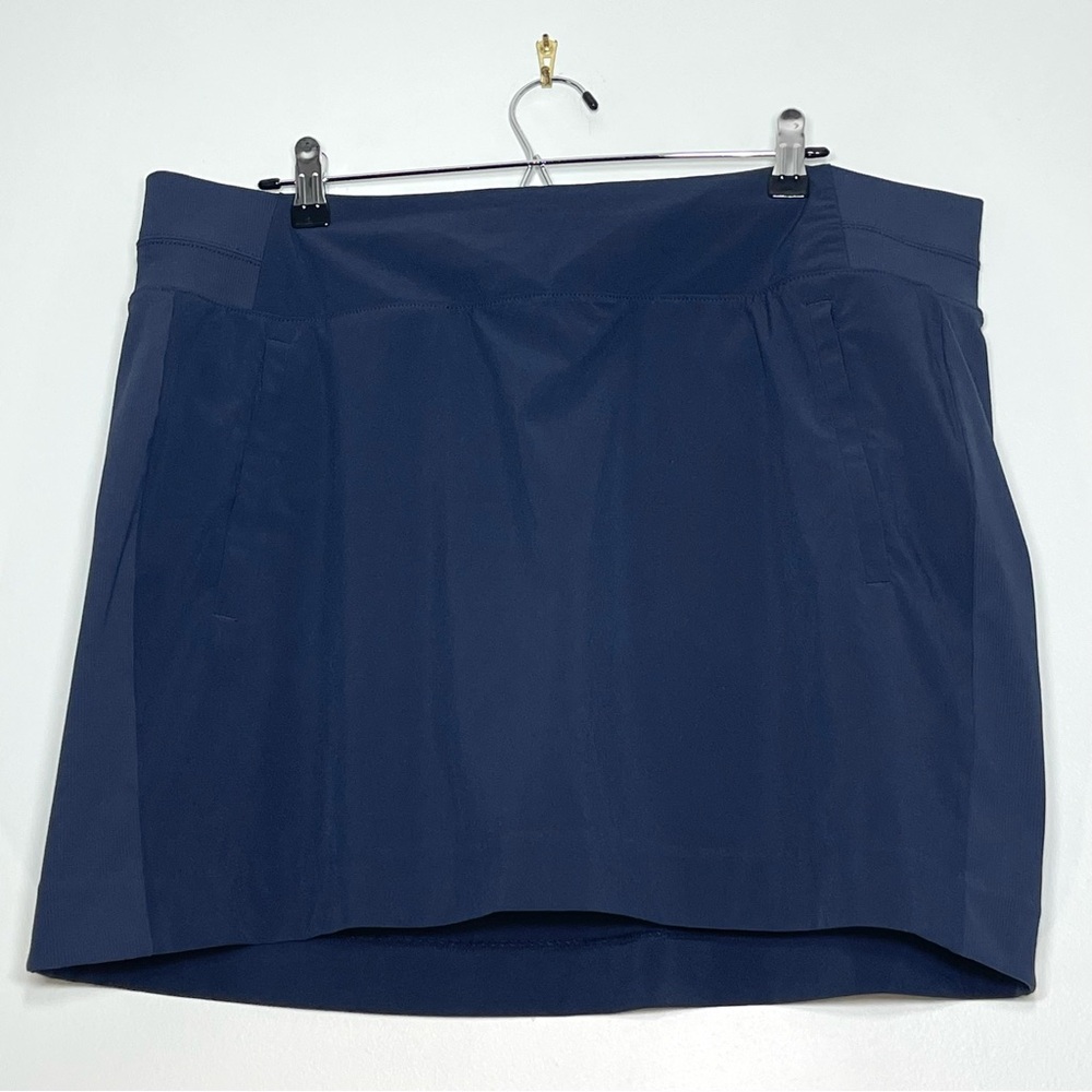 ATHLETA Women’s Navy Blue Skort Stretch Zip Pockets Golf Pickleball Size 18